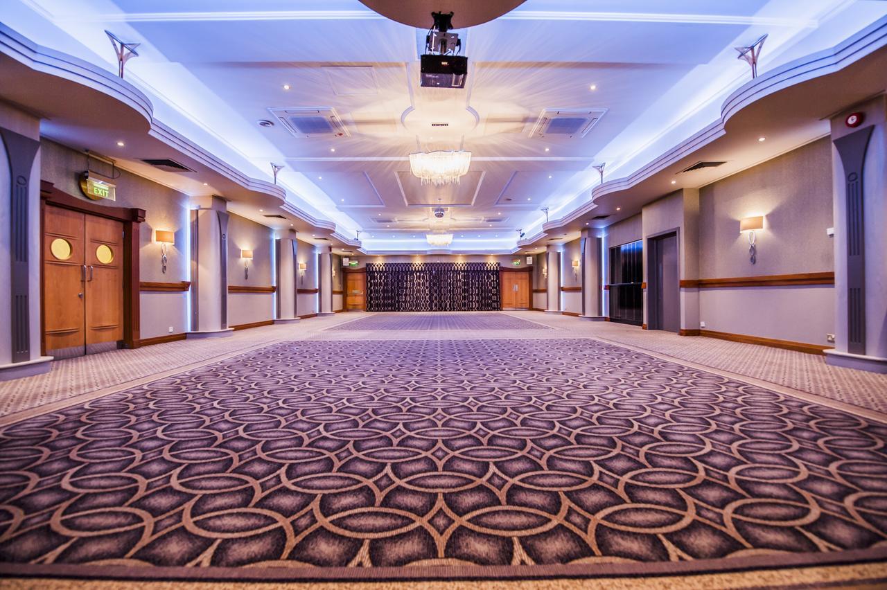 Parklands Hotel & Country Club Newton Mearns Extérieur photo