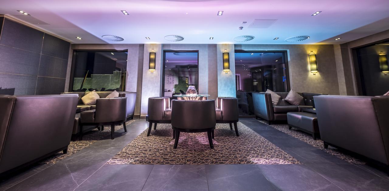 Parklands Hotel & Country Club Newton Mearns Extérieur photo